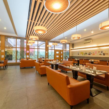 Sinclairs Burdwan Hotel Kültér fotó